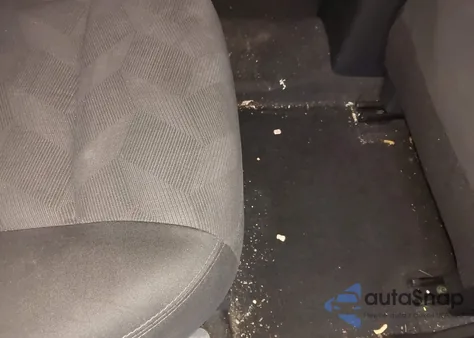 2016 Nissan Rogue S z USA, uszkodzony, nr VIN KNMAT2MV5GP633401